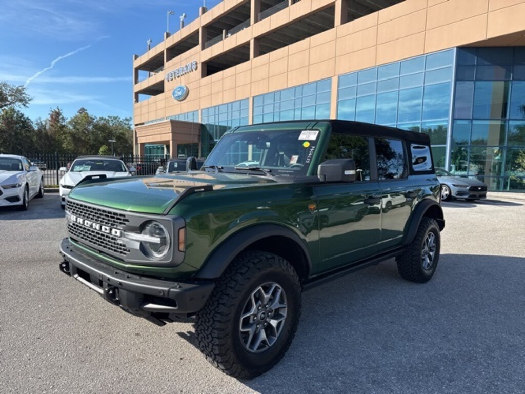 Certified 2025 Ford Bronco Badlands SUV