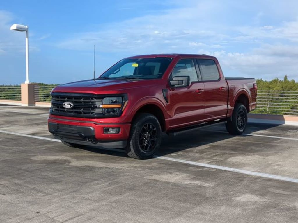 New 2026 Ford F-150 XLT Truck SuperCrew Cab