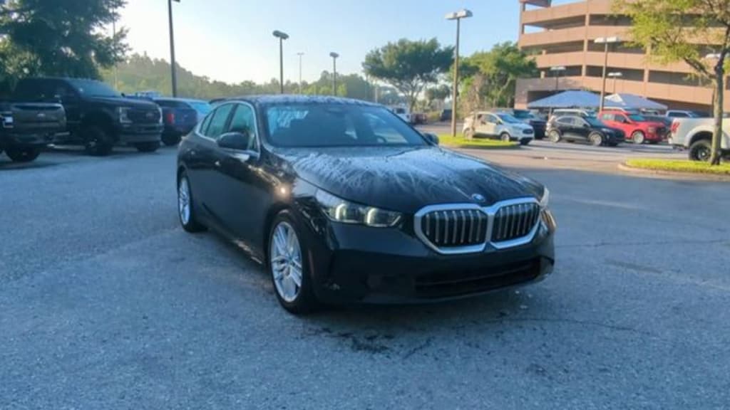 Certified 2025 BMW 5 Series 530i Sedan