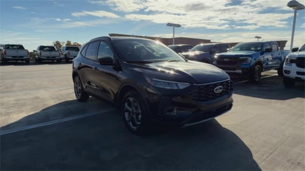 New 2026 Ford Escape ST-Line SUV