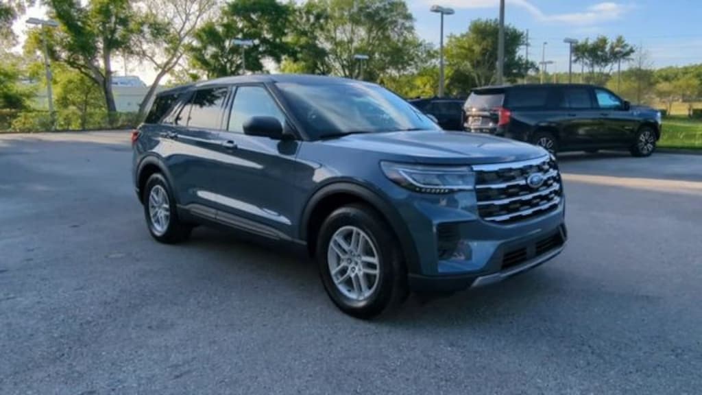 New 2026 Ford Explorer Active SUV