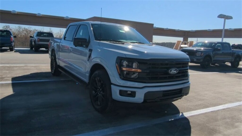 New 2026 Ford F-150 XLT Truck SuperCrew Cab