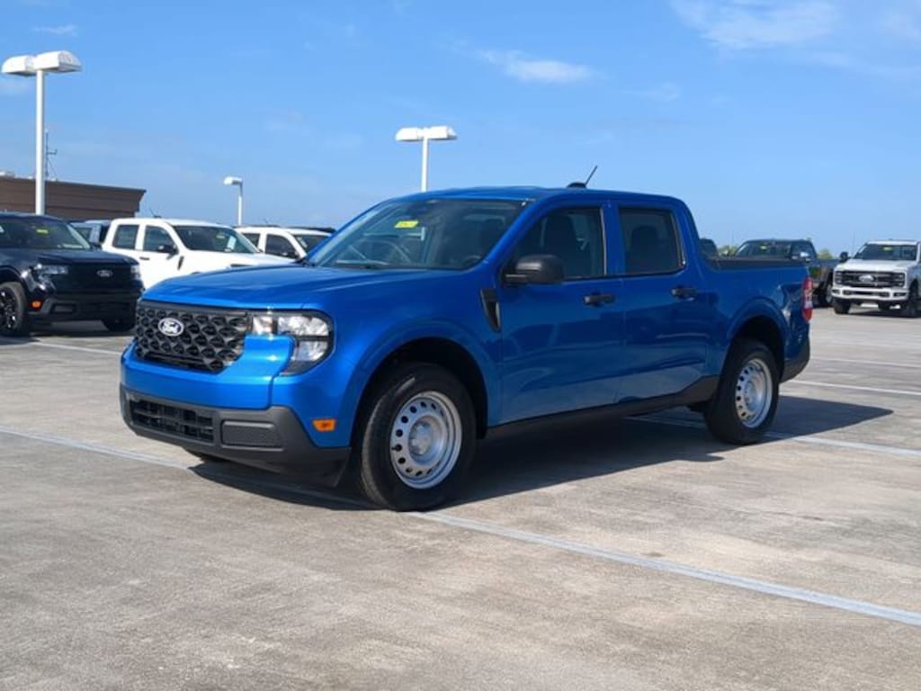 New 2026 Ford Maverick XL Truck SuperCrew
