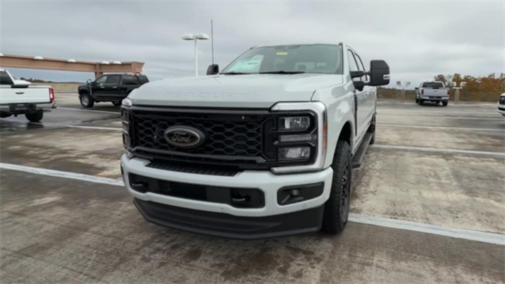 New 2026 Ford F-350 Truck Crew Cab