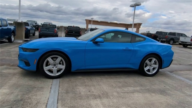 2026 Ford Mustang EcoBoost Fastback - Photo 13