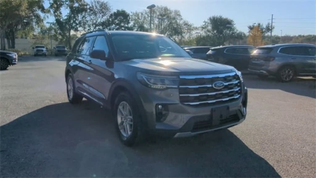 New 2025 Ford Explorer Active SUV