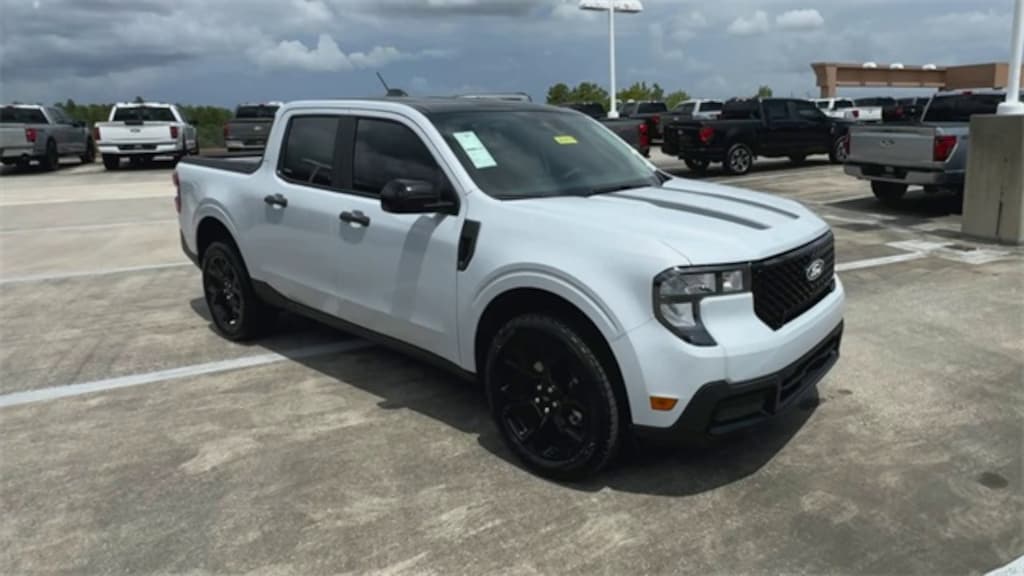 New 2025 Ford Maverick XLT Truck SuperCrew