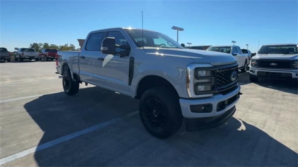 New 2026 Ford F-250 Truck Crew Cab