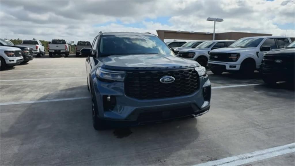 New 2026 Ford Explorer ST-Line SUV