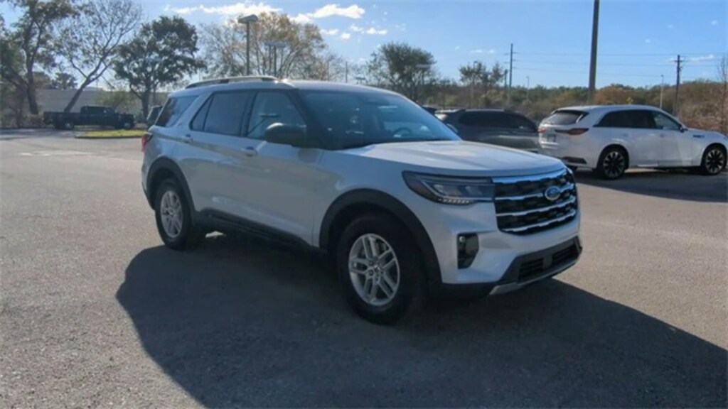 New 2026 Ford Explorer Active SUV