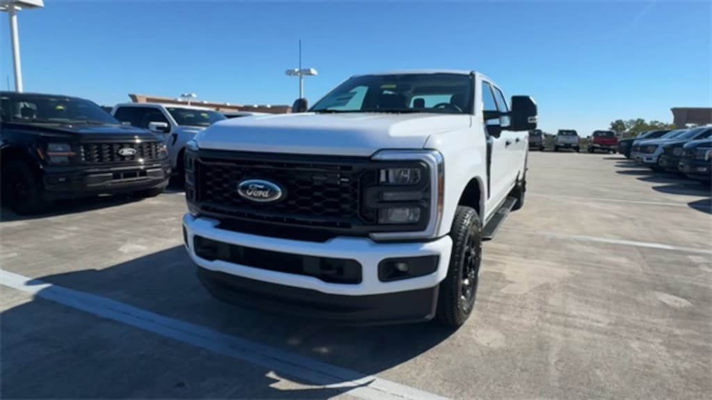 New 2026 Ford F-250 Truck Crew Cab