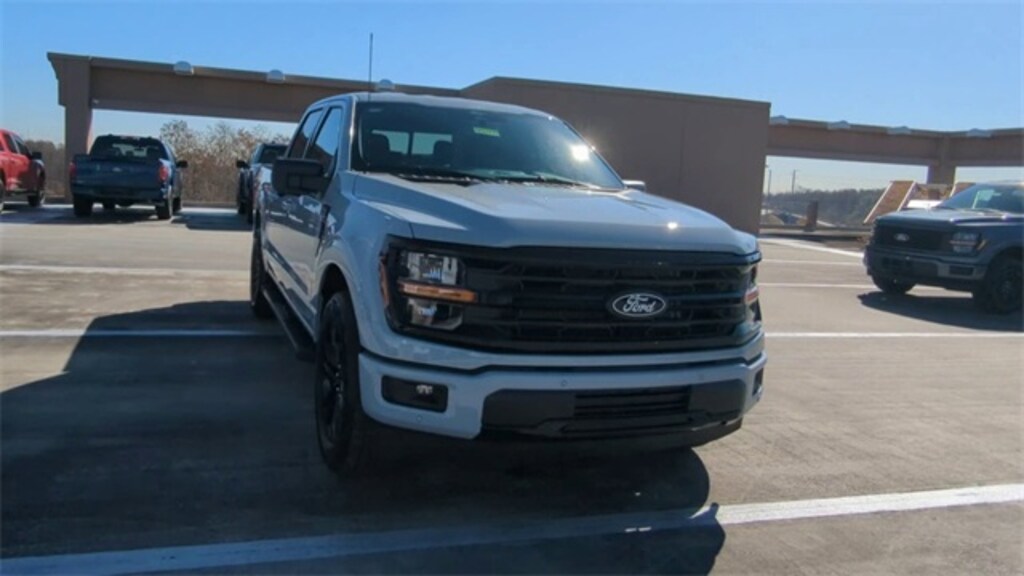 New 2026 Ford F-150 XLT Truck SuperCrew Cab