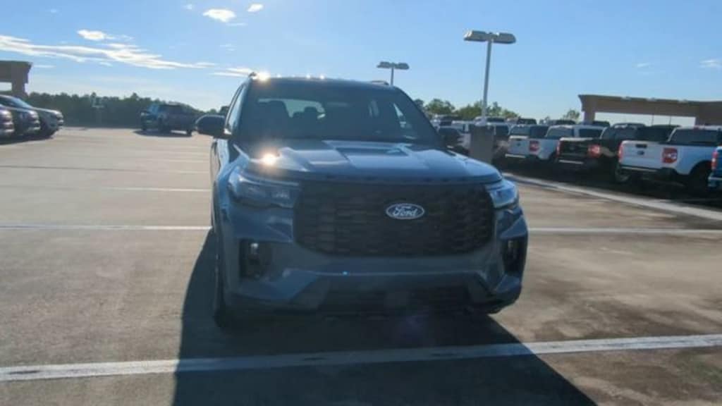 New 2027 Ford Explorer ST-Line SUV