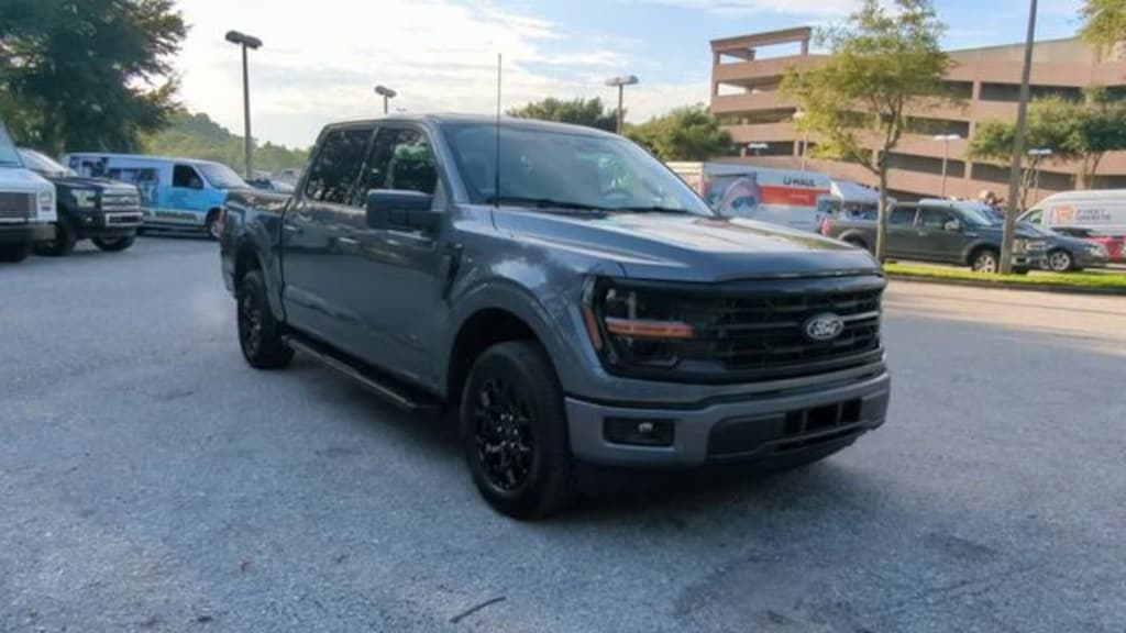 New 2026 Ford F-150 XLT Truck SuperCrew Cab