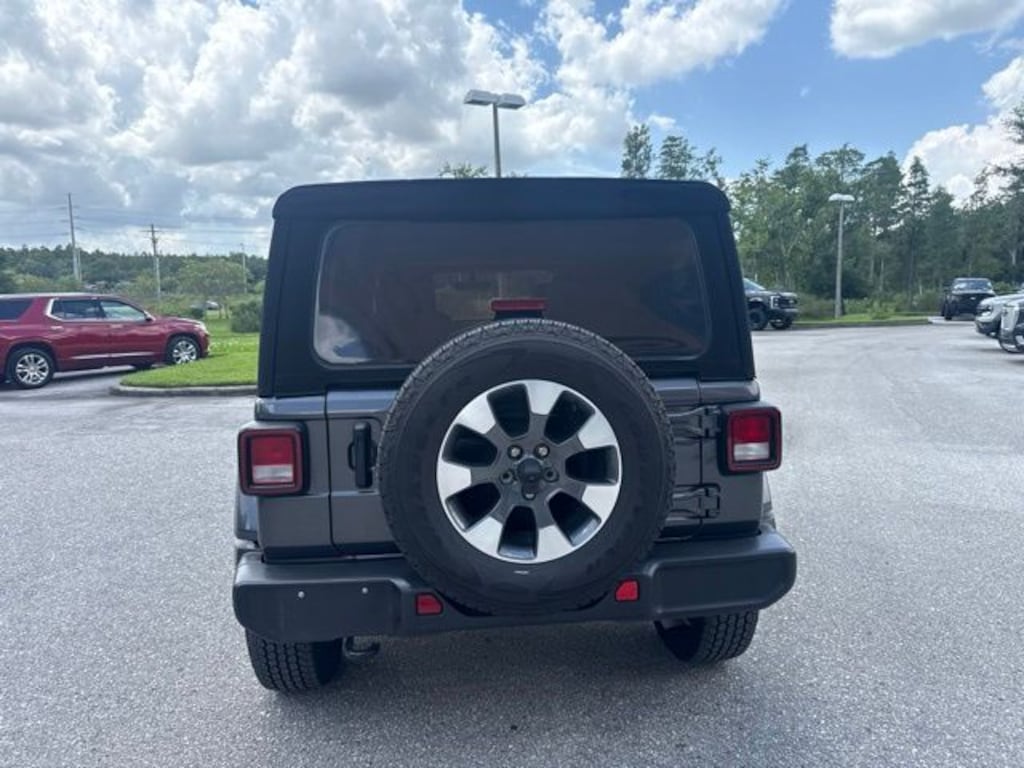 Certified 2022 Jeep Wrangler Unlimited Sahara SUV
