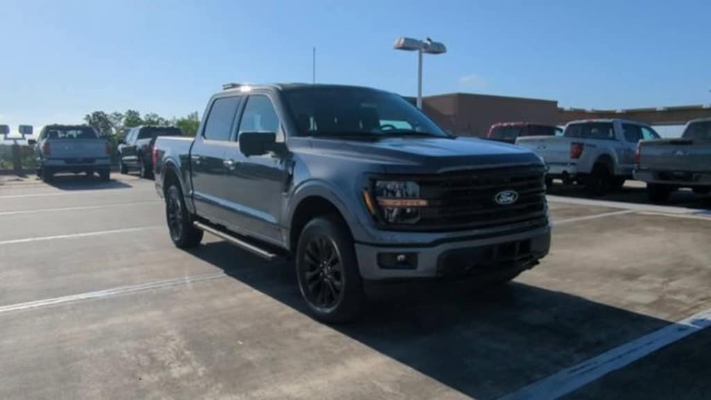 New 2026 Ford F-150 XLT Truck SuperCrew Cab