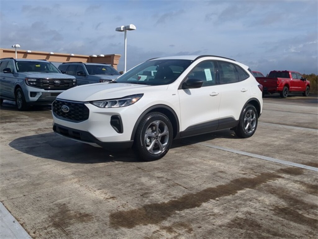 New 2026 Ford Escape ST-Line SUV