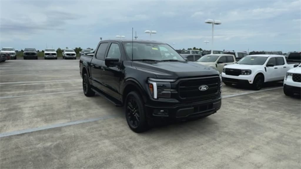 New 2025 Ford F-150 Lariat Truck SuperCrew Cab