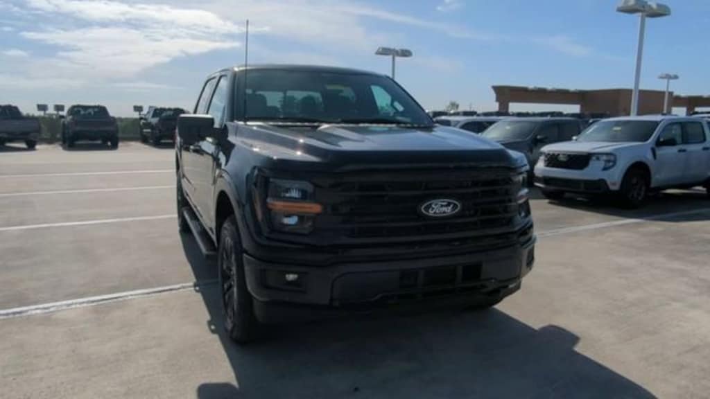 New 2026 Ford F-150 XLT Truck SuperCrew Cab