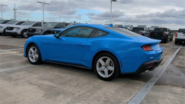 2026 Ford Mustang EcoBoost Fastback - Photo 17
