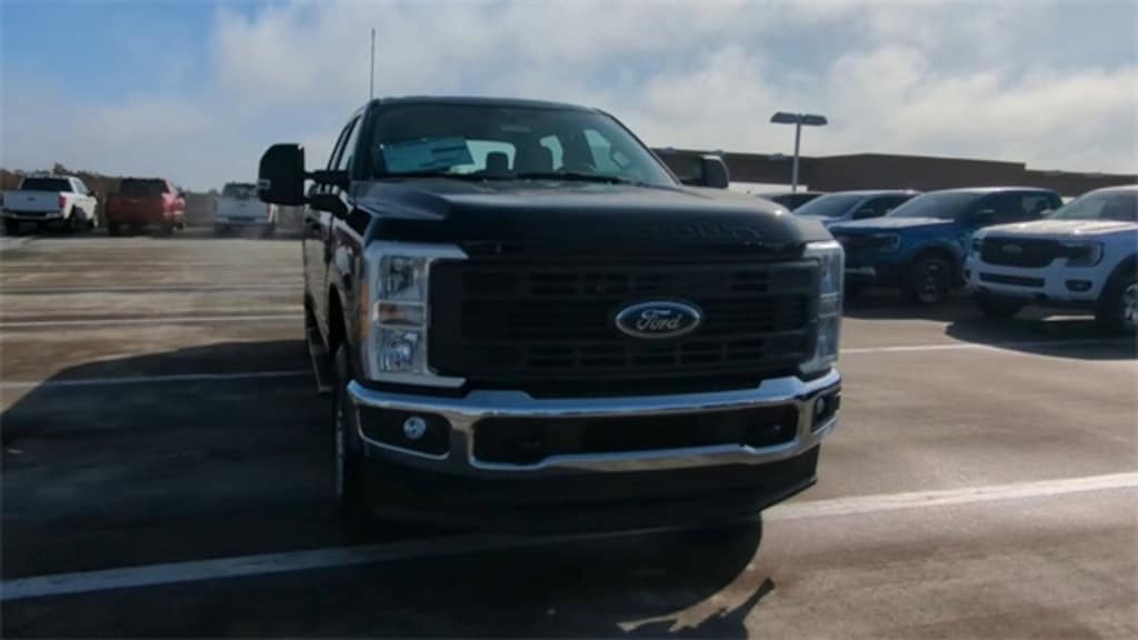 New 2026 Ford F-250 Truck Crew Cab