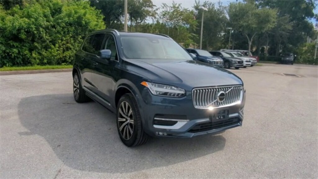 Certified 2025 Volvo XC90 B5 Core SUV