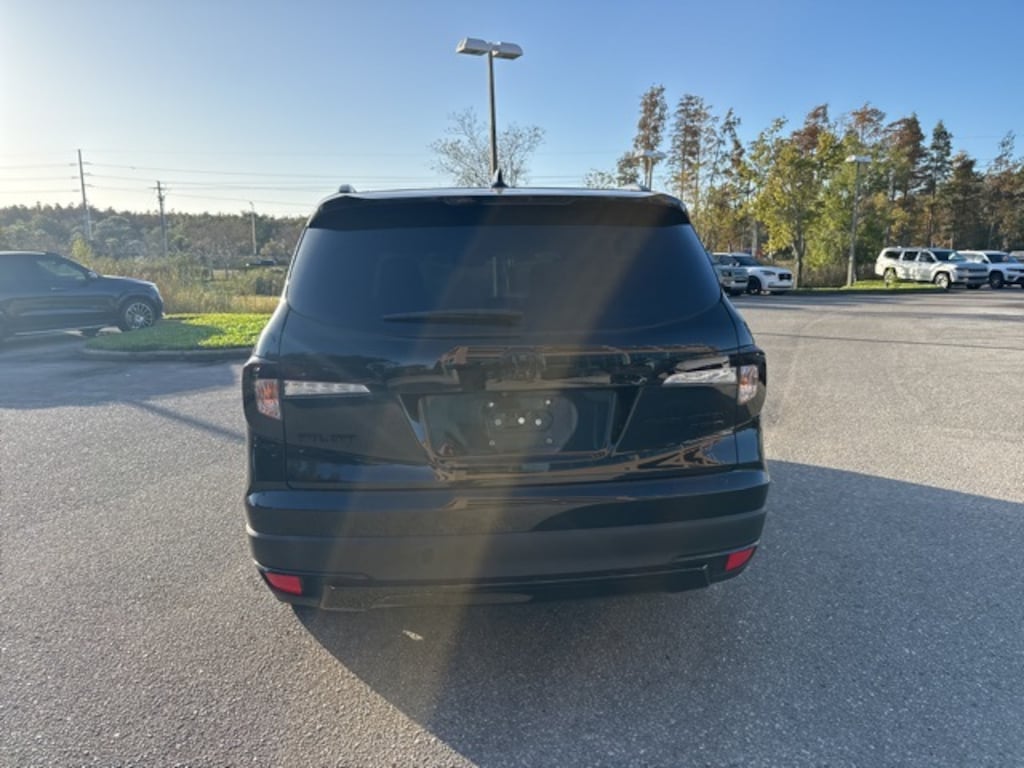Used 2021 Honda Pilot Black Edition SUV