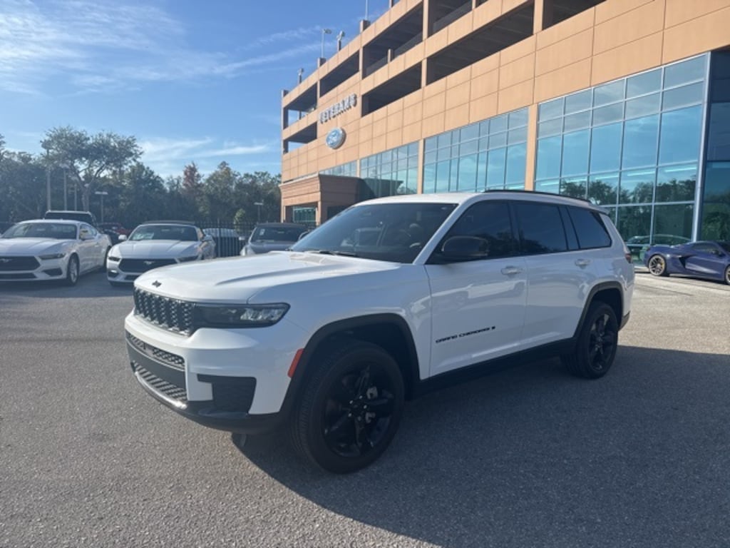 Certified 2025 Jeep Grand Cherokee L Altitude SUV