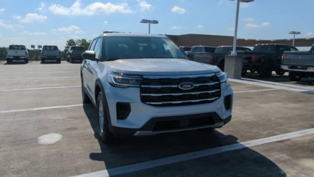 New 2026 Ford Explorer Active SUV