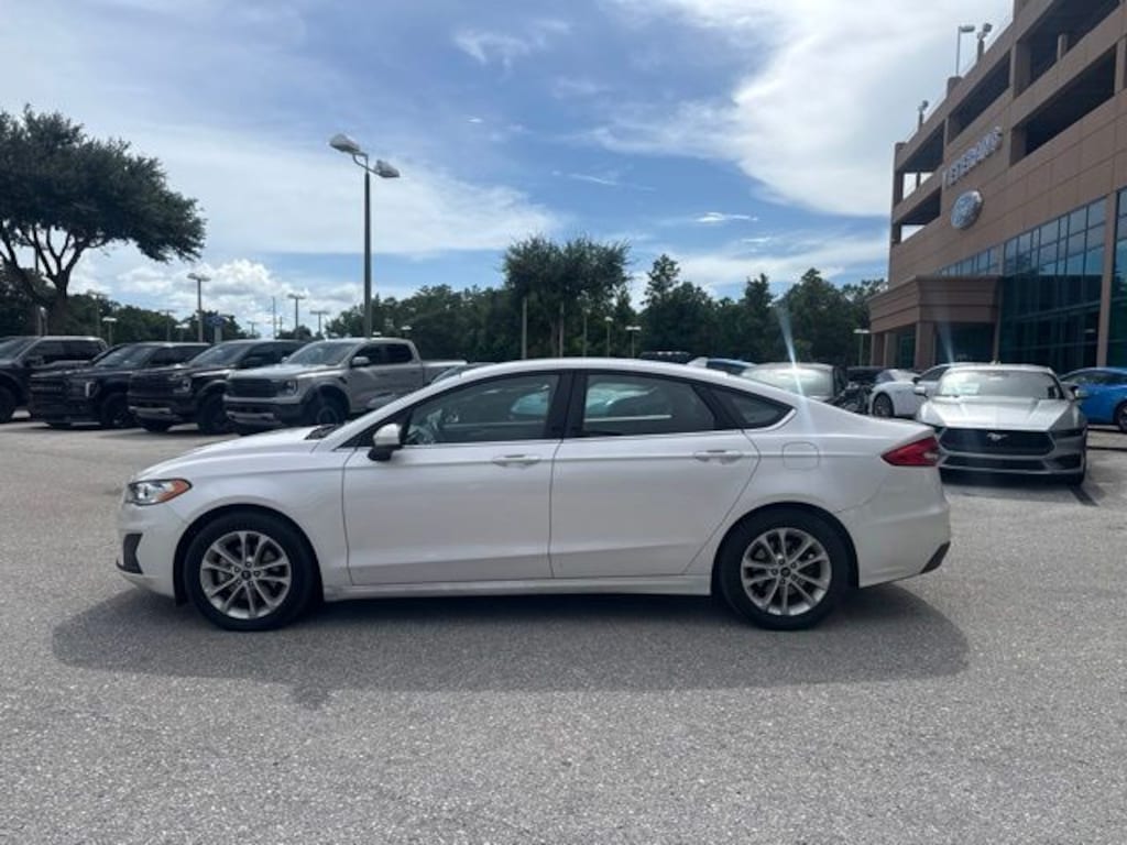 Certified 2019 Ford Fusion SE Sedan
