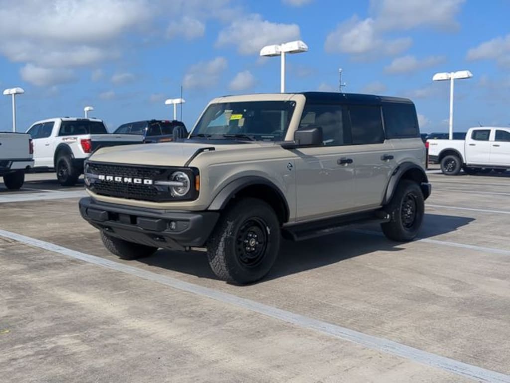 New 2026 Ford Bronco Outer Banks SUV