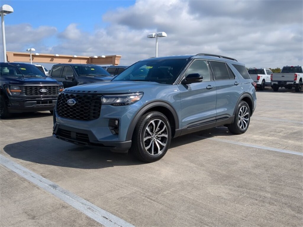 New 2026 Ford Explorer ST-Line SUV