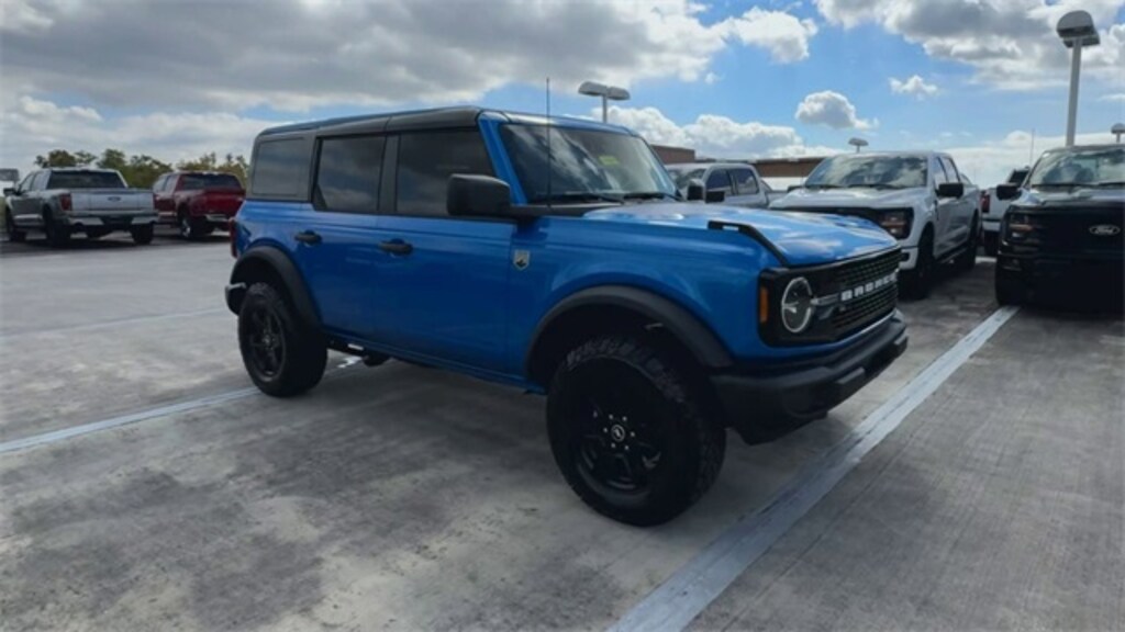 New 2025 Ford Bronco Big Bend SUV