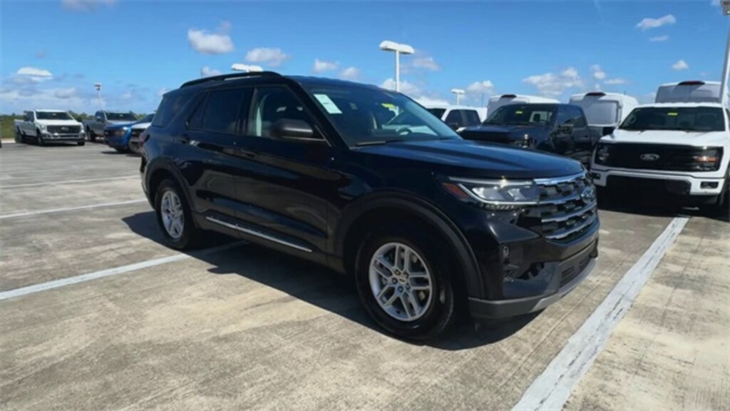 New 2025 Ford Explorer Active SUV