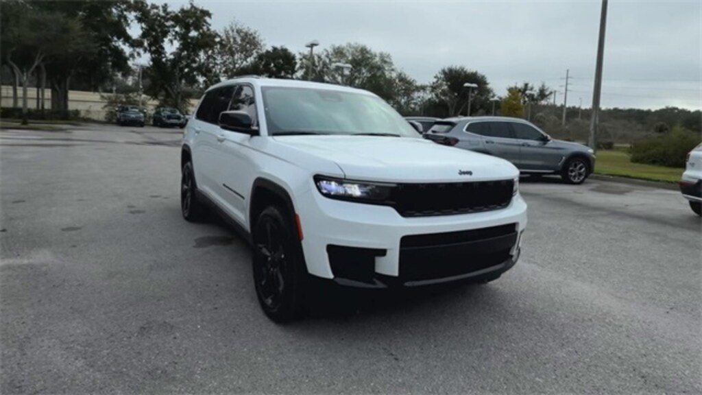 Certified 2025 Jeep Grand Cherokee L Altitude SUV