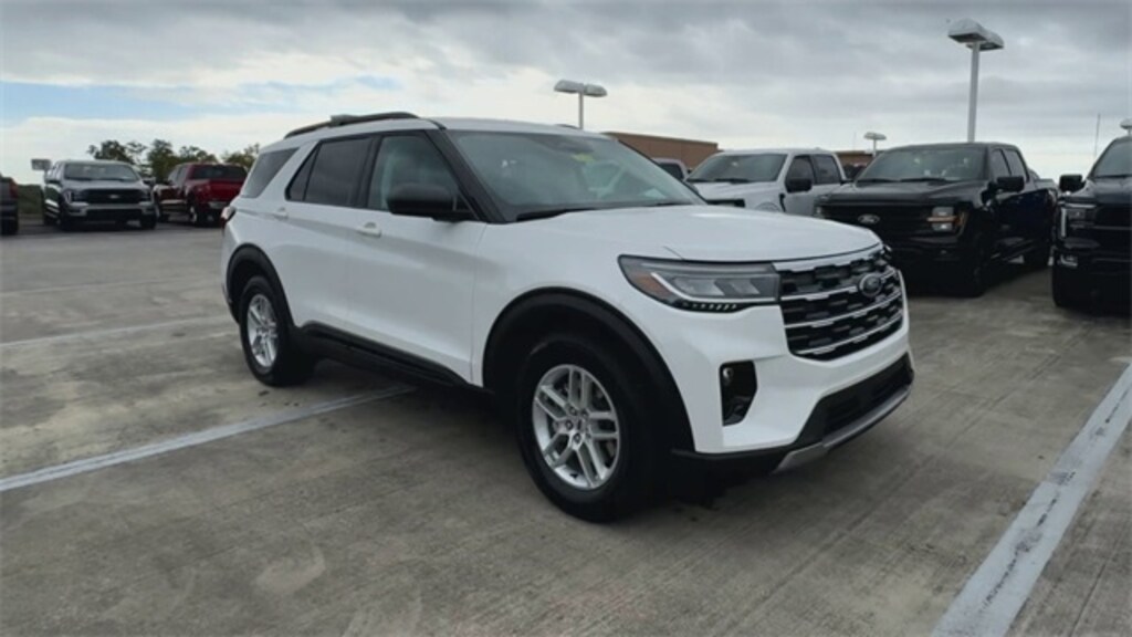 New 2026 Ford Explorer Active SUV