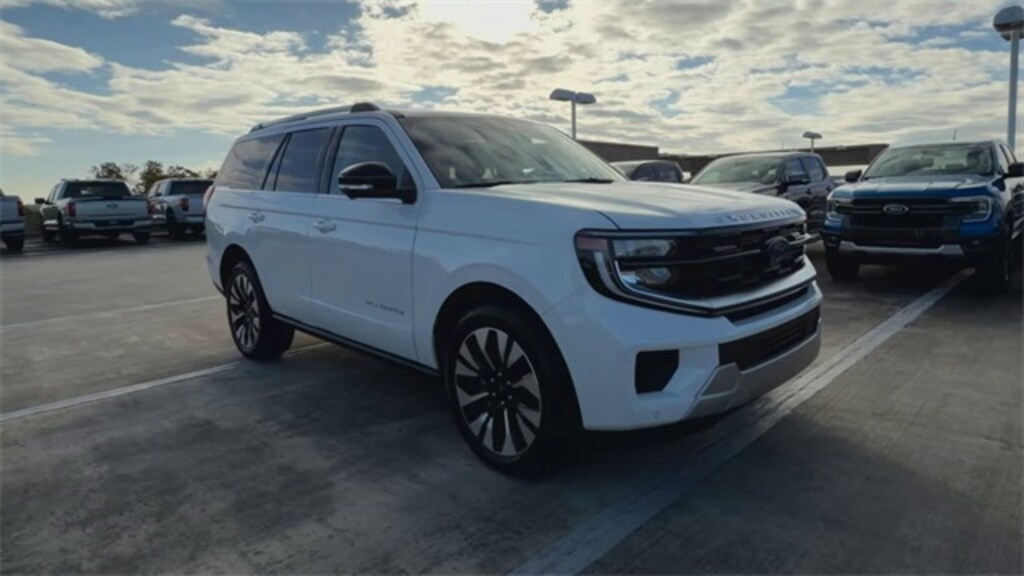 New 2025 Ford Expedition Platinum SUV