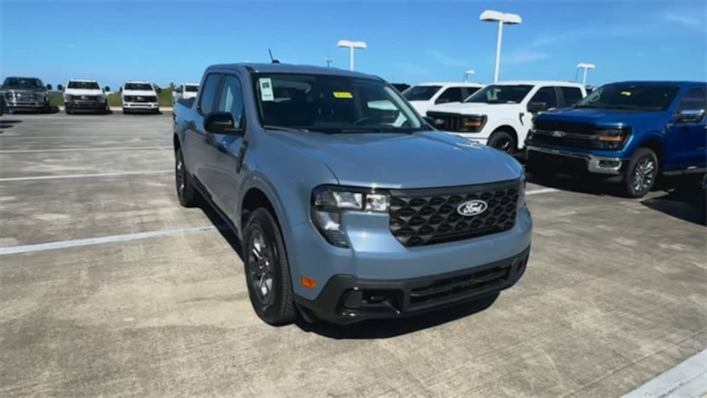 New 2025 Ford Maverick XLT Truck SuperCrew