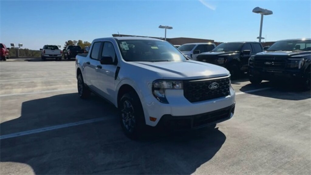 New 2025 Ford Maverick XLT Truck SuperCrew