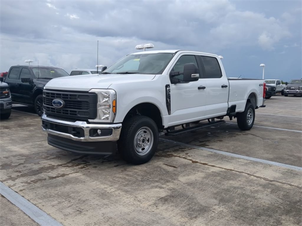 New 2026 Ford F-250 Truck Crew Cab