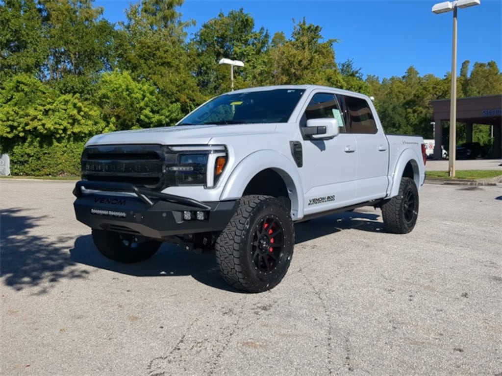 New 2025 Ford F-150 Lariat Truck SuperCrew Cab