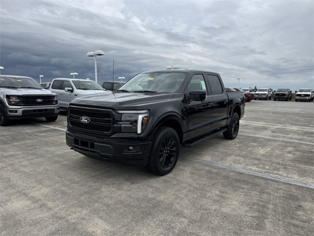 New 2025 Ford F-150 Lariat Truck SuperCrew Cab