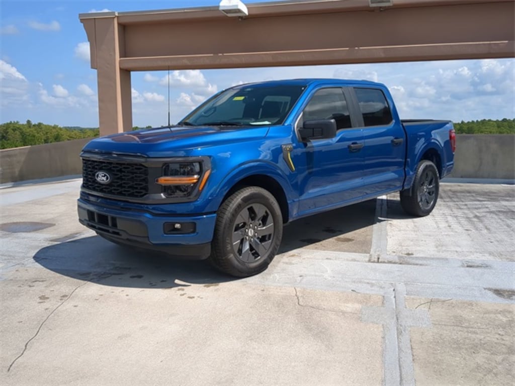 New 2025 Ford F-150 STX Truck SuperCrew Cab