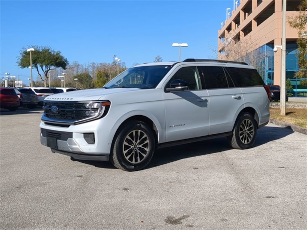 Certified 2025 Ford Expedition Platinum SUV