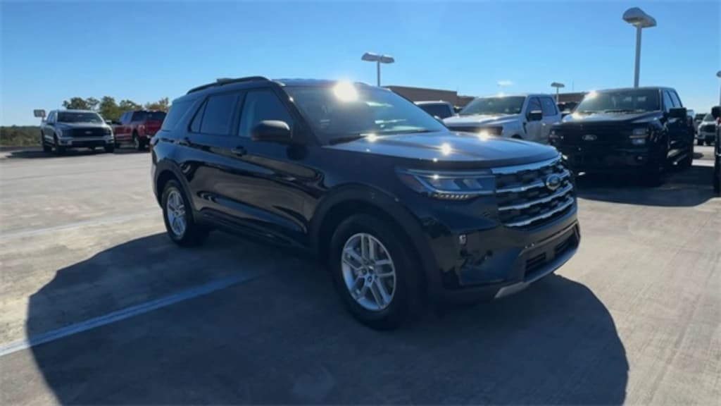 New 2026 Ford Explorer Active SUV