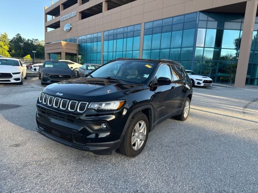 Used 2022 Jeep Compass Latitude SUV
