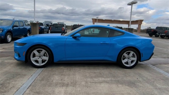 2026 Ford Mustang EcoBoost Fastback - Photo 14