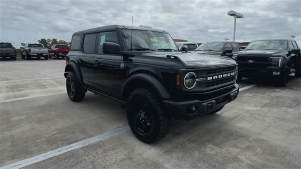 New 2025 Ford Bronco Big Bend SUV