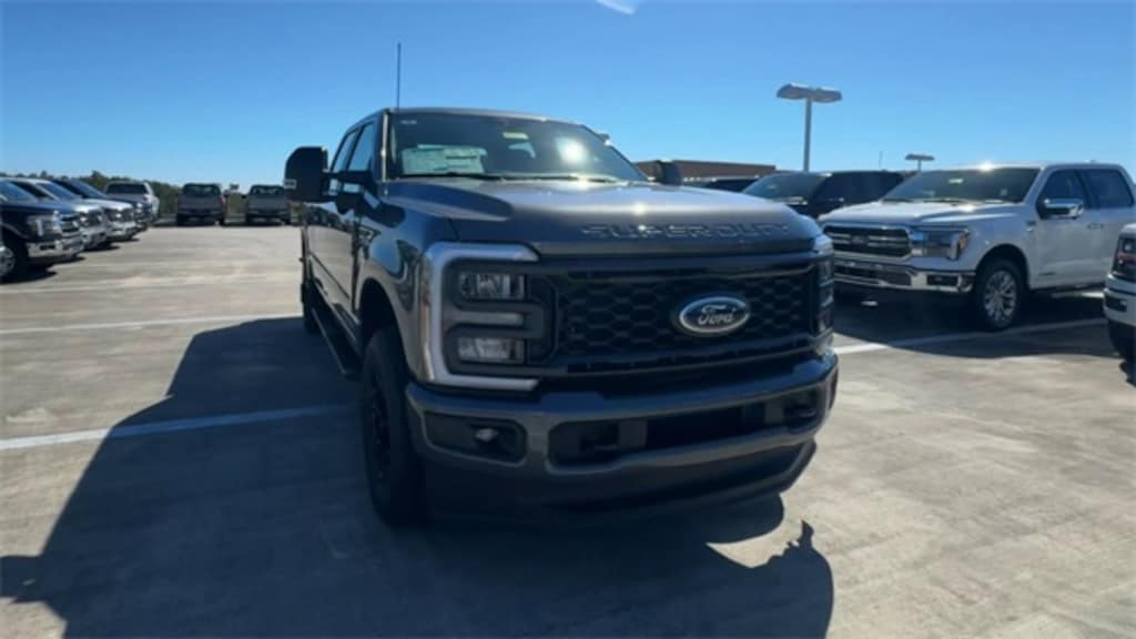 New 2026 Ford F-250 Truck Crew Cab