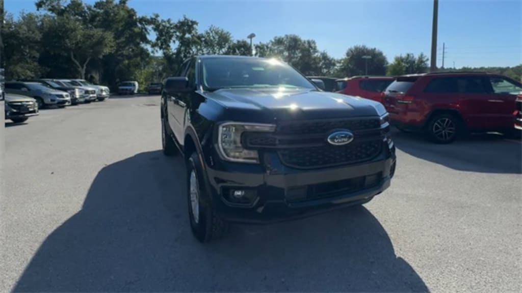 New 2025 Ford Ranger XL Truck SuperCrew